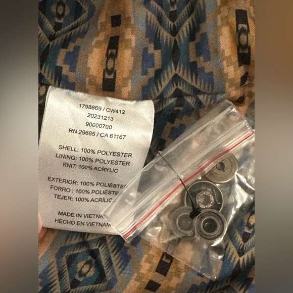 💙 NWT Pendleton Women's Hooded Rain Jacket - Wind Resistant, Waterproof💙 - Picture 12 of 13